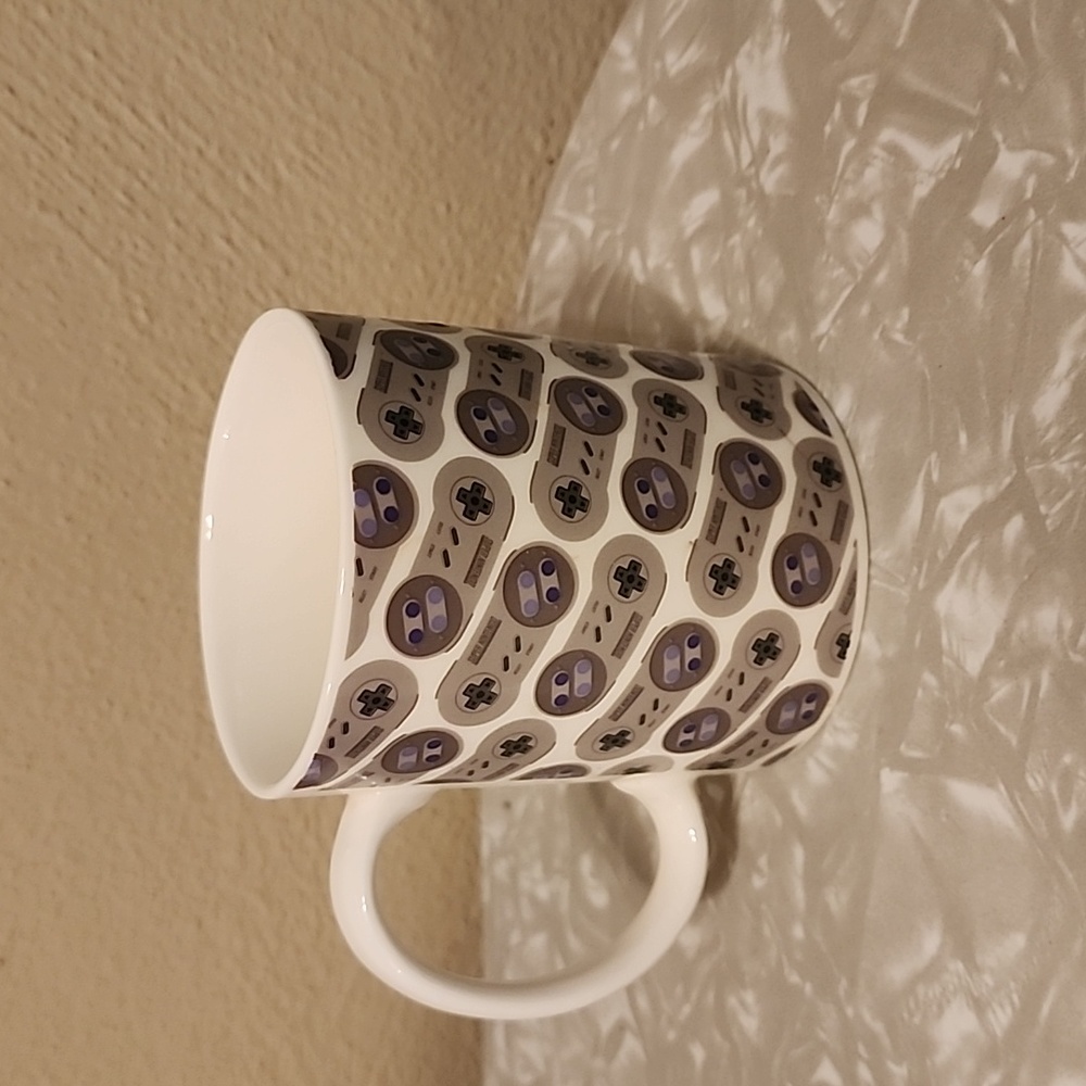 Super nintendo controller mug